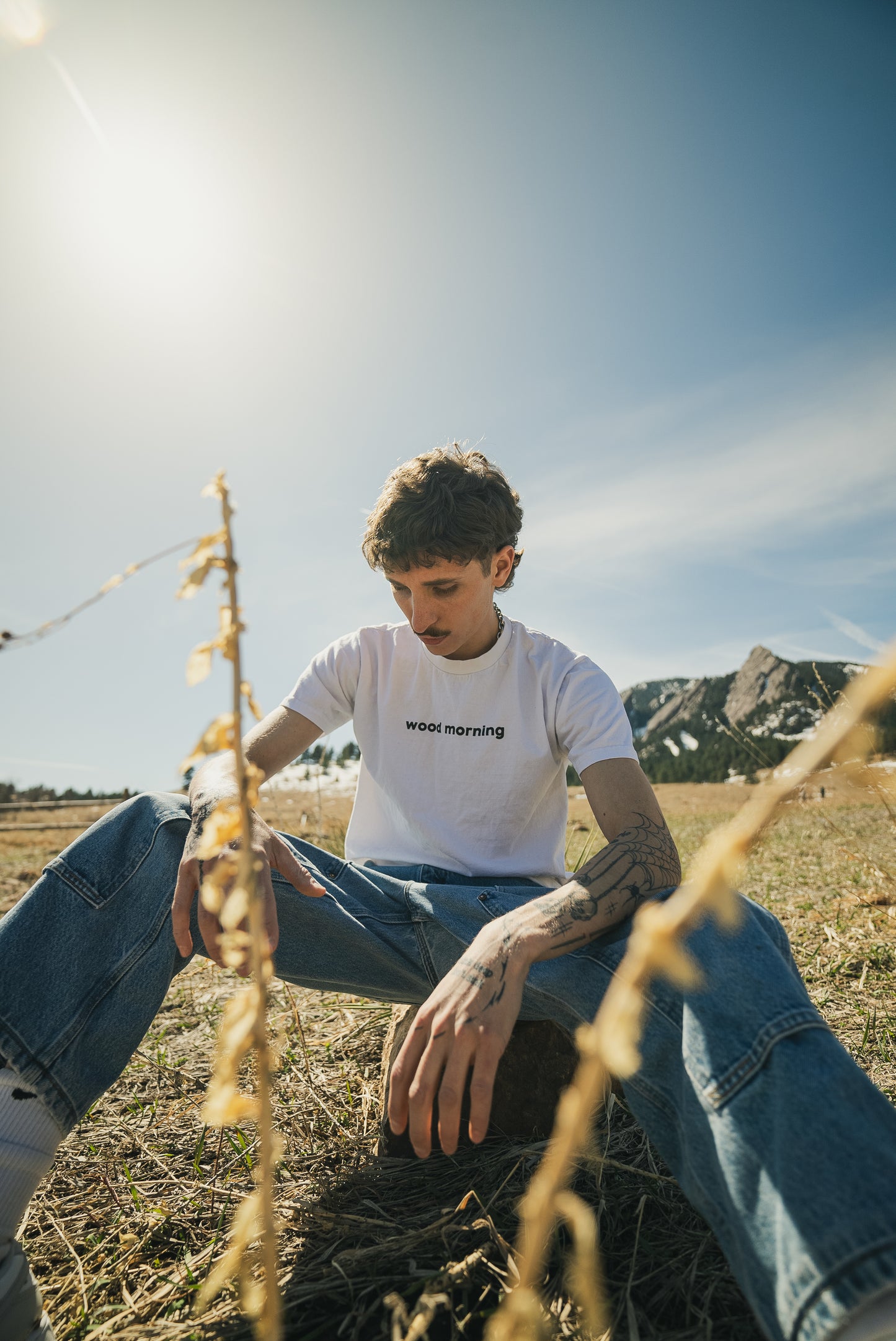 WOOD MORNING TEE - WHITE